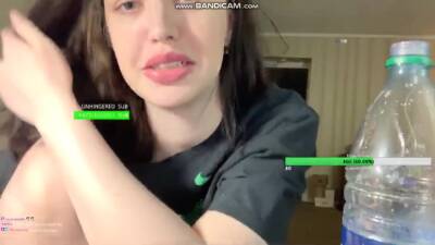 Twitch Thot Teen Boob Flash Accidental - hclips