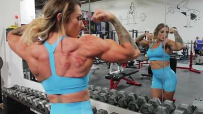 Goddess Noah Biceps 70lbs - hclips