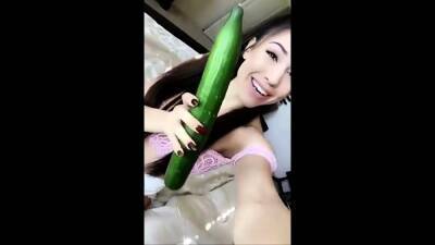 Cucumbershow - nvdvid.com