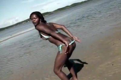 Brazilian Ebony Teen Fucked In The Beach By Bbc - hotmovs.com - Brazil