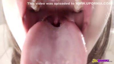 Bella Blu - Absolutely Incredible Bbc Blowjob - upornia