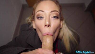 Blonde Ozzie fucks to save the bush - porntry.com