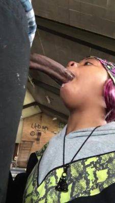 Ghetto stepcousin likes to suck cock for money - anysex.com